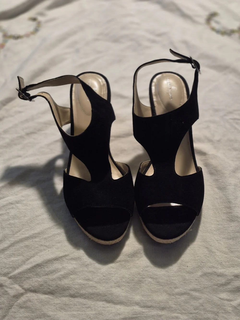 Bandolino Black Faux Suede Espadrille Wedges Size 10